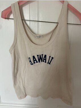 Cute Hawaii tank! Perfect for the warm weather!